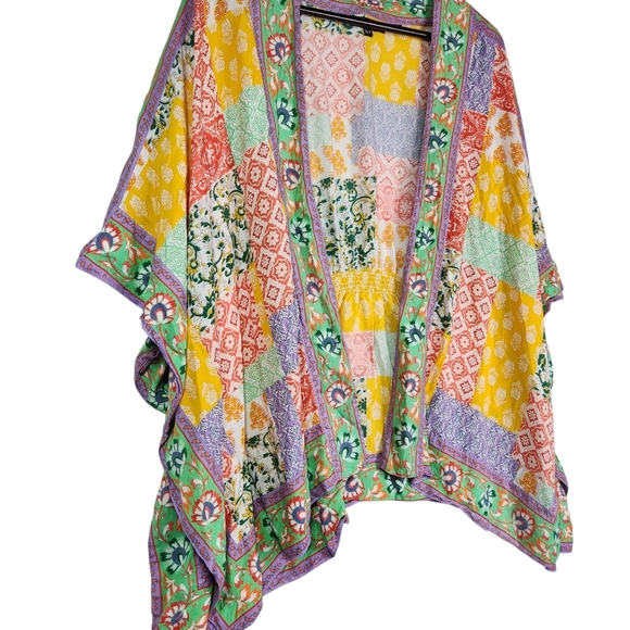 Tolani Multicolor Patterned Top - Picture 3 of 13